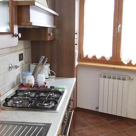 לינה וארוחת בוקר Chiara 3*