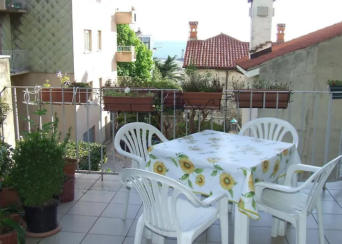 فندق مبيت وإفطار Chiara ترييستي